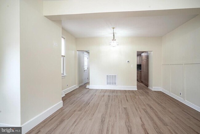 Foto del edificio - 19 E Millbrooke Ave