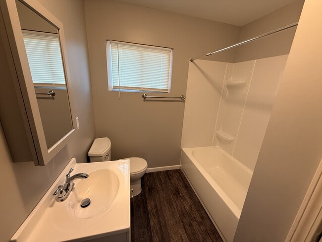 Building Photo - 6313 Spaulding St