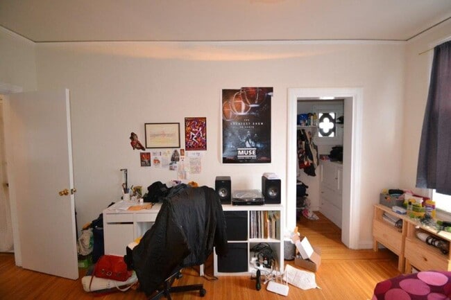 Building Photo - 2575 Le Conte Ave