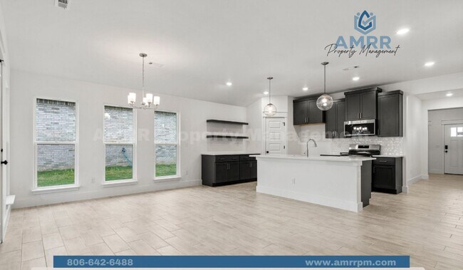 Foto del edificio - Your Dream Home Awaits! Spacious 4-Bedroom Modern Home with Open-Concept Living