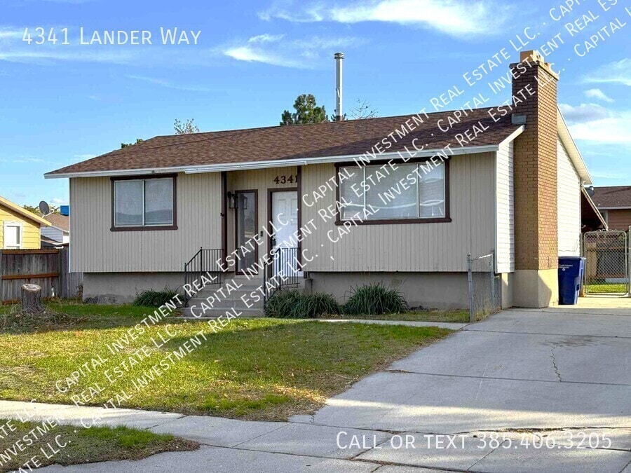 Photo - 4341 Lander Way-