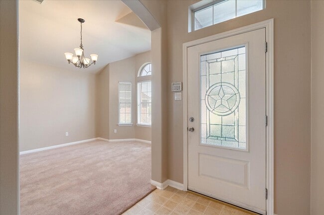 Foto del edificio - 2614 Maple Pl Ct