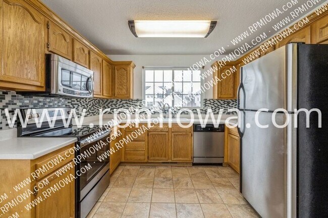 Foto del edificio - 9315 Kingman Dr