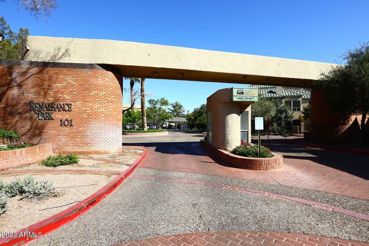 Foto principal - 101 N 7th St