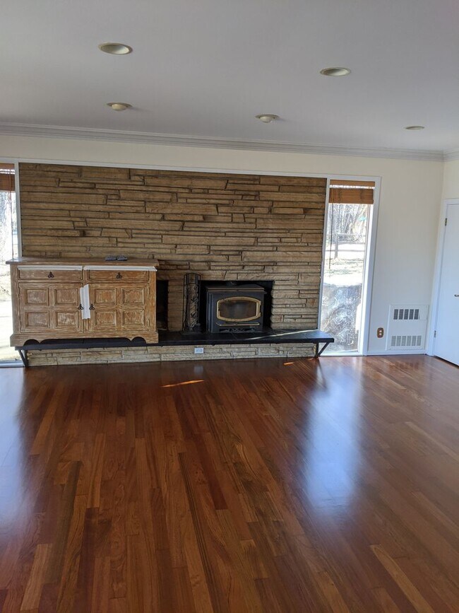 Foto del edificio - Beautiful Boulder Country Home - 4 Bed/2 Bath - Available July 3rd!