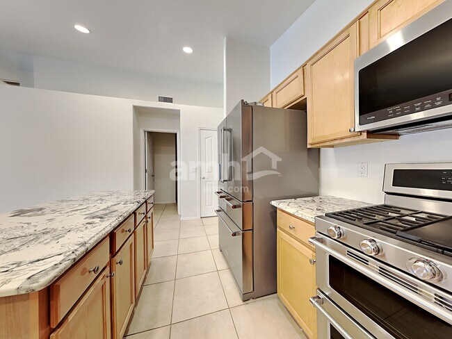 Building Photo - 9810 E Kiva Ave