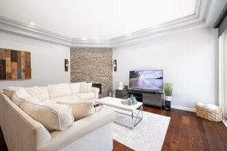 Building Photo - 1079 Sapphire St Building Photo - 1079 Sapphire St