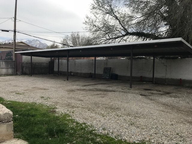 Building Photo - 472 E Granite Ave