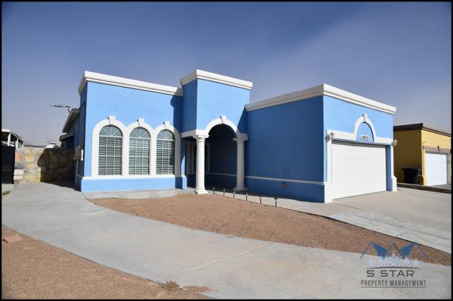 Building Photo - 3 bedroom in Horizon City TX 79928