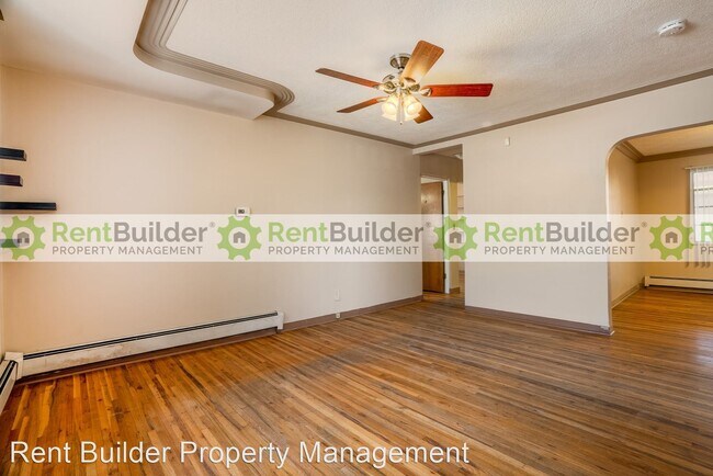 Building Photo - 5 br, 2 bath House - 902 Quincy St. NE