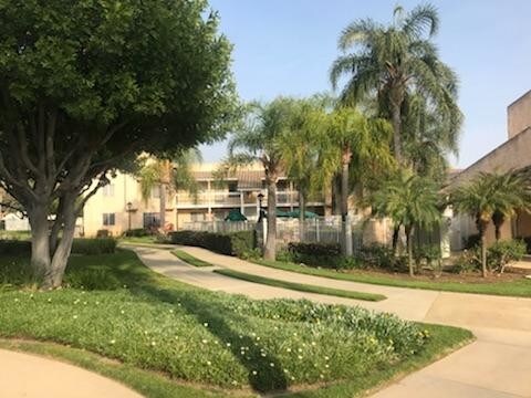 Foto del edificio - 2500 Damien Ave