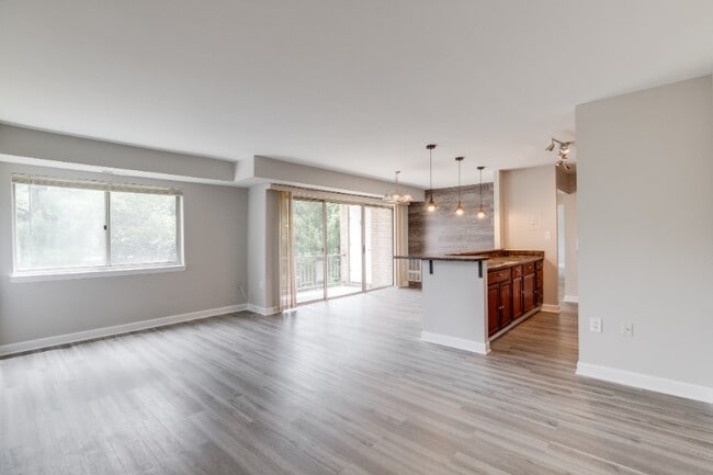 Building Photo - 12203 Academy Way