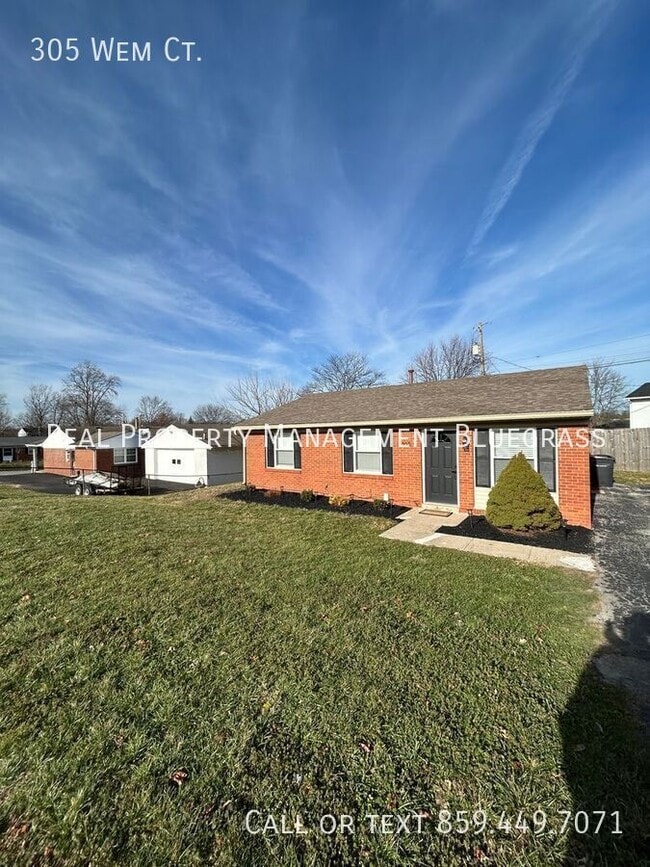 Photo - 305 Wem Ct House