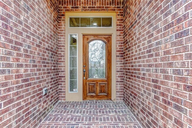Building Photo - 27923 Silverstream Ct