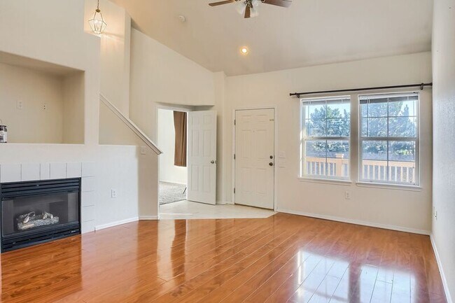 Building Photo - 16360 E Fremont Ave