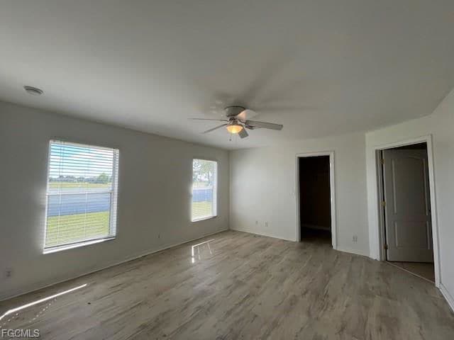 Foto del edificio - 526 NW 16th Terrace