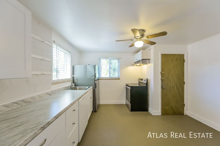 Primary Photo - 6205 W 40th Ave