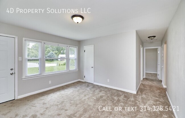 Building Photo - 12035 Krenning Ln