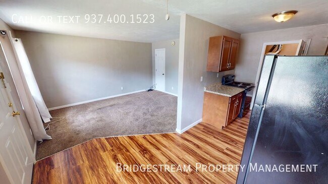 Building Photo - Ranch level 1 bedroom, 1 bath apartment in...