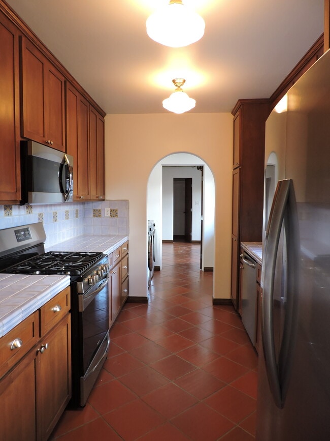 Building Photo - 3751 Olive Ave