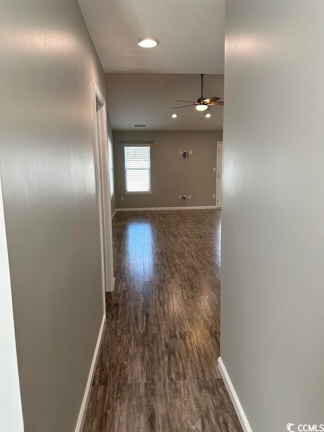 Foto del edificio - 140 Dusty Trail Ln