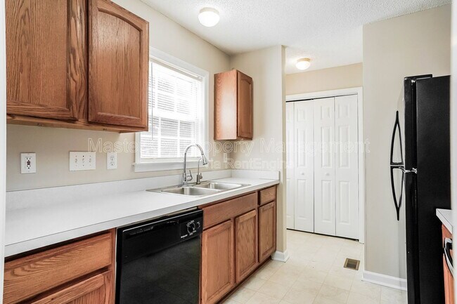 Foto del edificio - 317 Cross Hill Ln