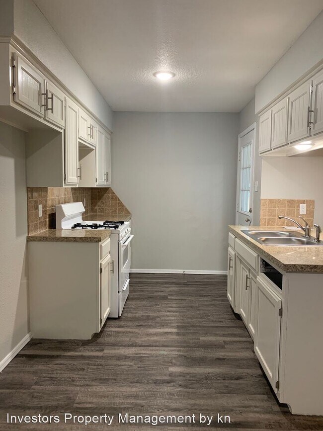 Foto del edificio - 3 br, 1 bath House - 1139 W. Denver Street