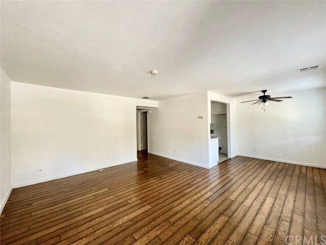 Building Photo - 800 Grand Ave