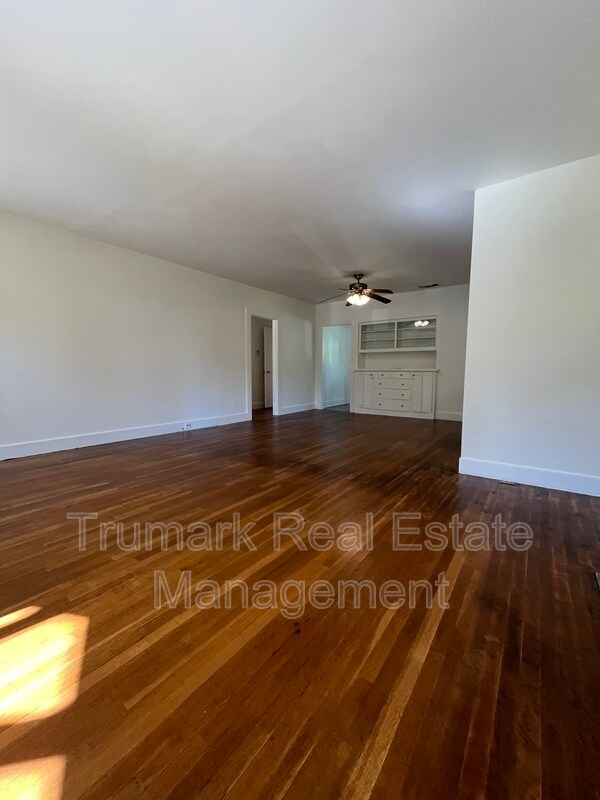 Foto del edificio - 1887 Monte Vista St