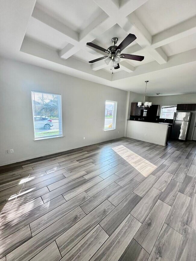 Foto del edificio - 411 Carlisle Ave