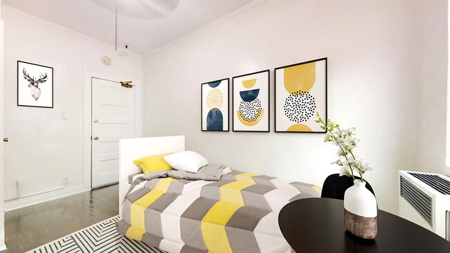 Building Photo - 647 18th St