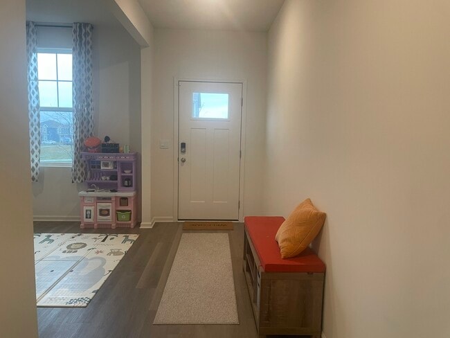 Building Photo - 1347 Tiger Lily Dr