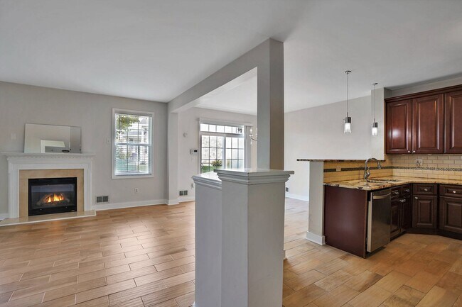 Foto del edificio - 32 Barrister Street, Clifton, NJ 07013 - 2...