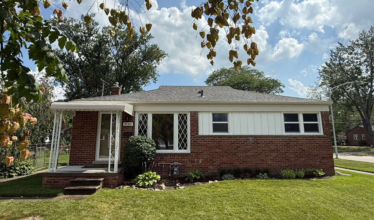 Foto principal - 30389 Hathaway