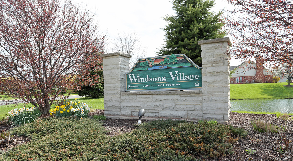 Entrada a la propiedad - Windsong Village Apartment Homes