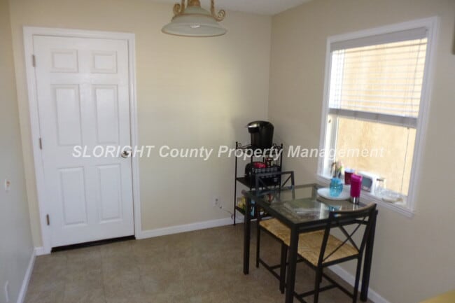 Building Photo - AVAILABLE AUGUST - 3 Bedroom SLO Home, Close to Shopping and Town