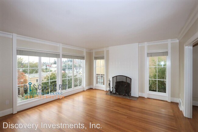 Building Photo - 3 br, 2.5 bath House - 1134 Winsor Ave.
