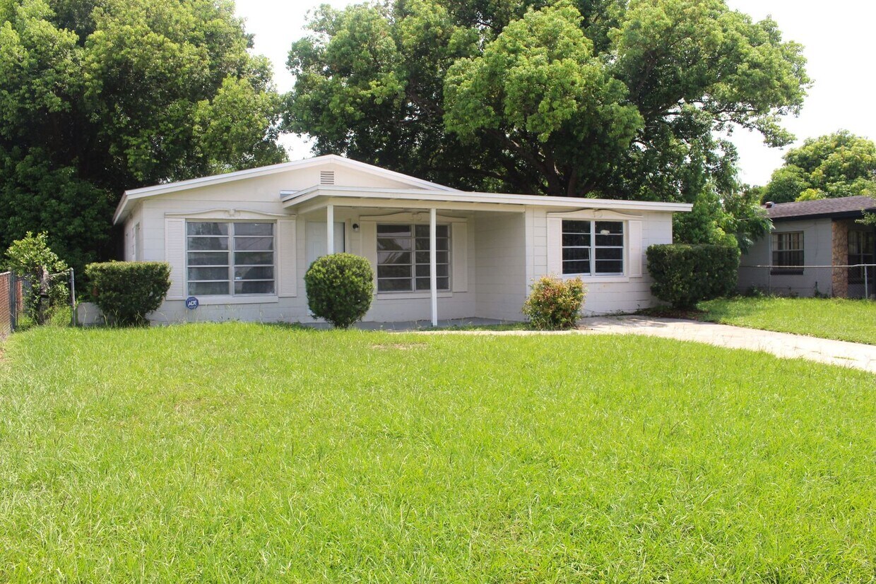 Primary Photo - Newly Renovated Home in Tangelo Park