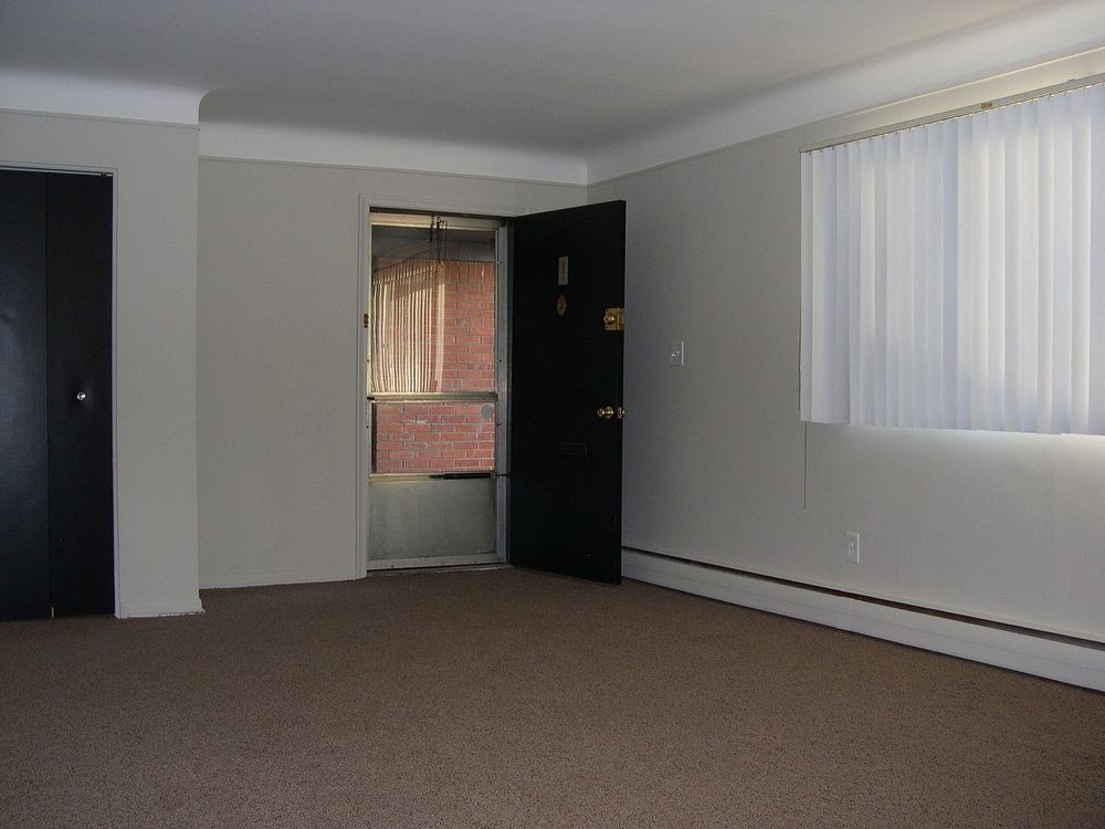 Foto del edificio - 2315 14 Mile Road