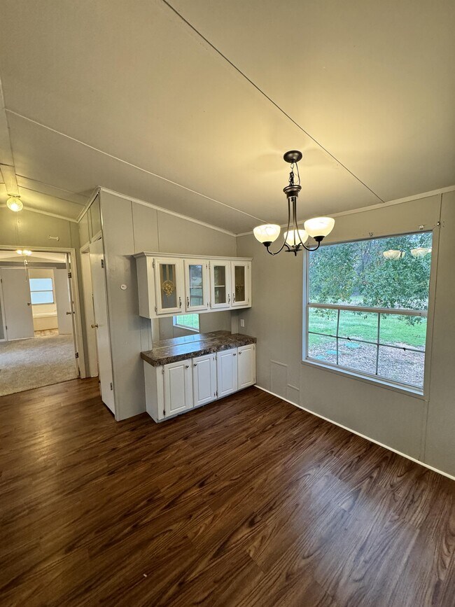 Foto del edificio - 6313 County Rd 210