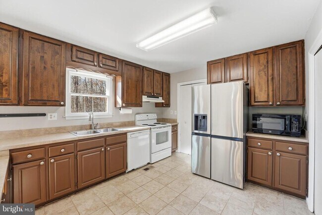 Foto del edificio - 4431 Ringwood Rd