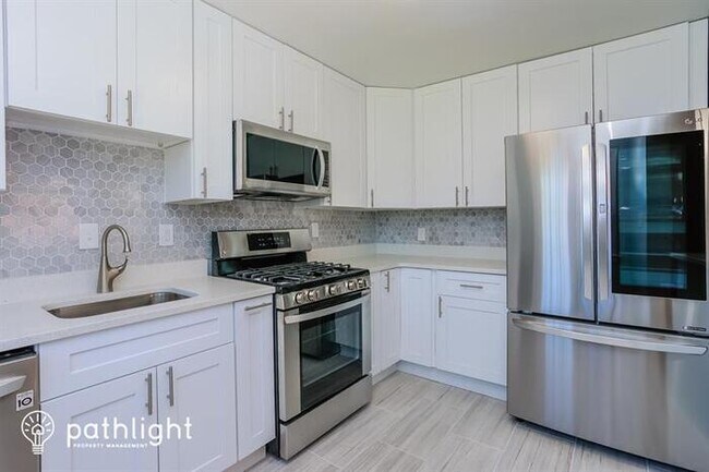 Building Photo - 4104 Atmore Place, Temple Hills, MD, 20748