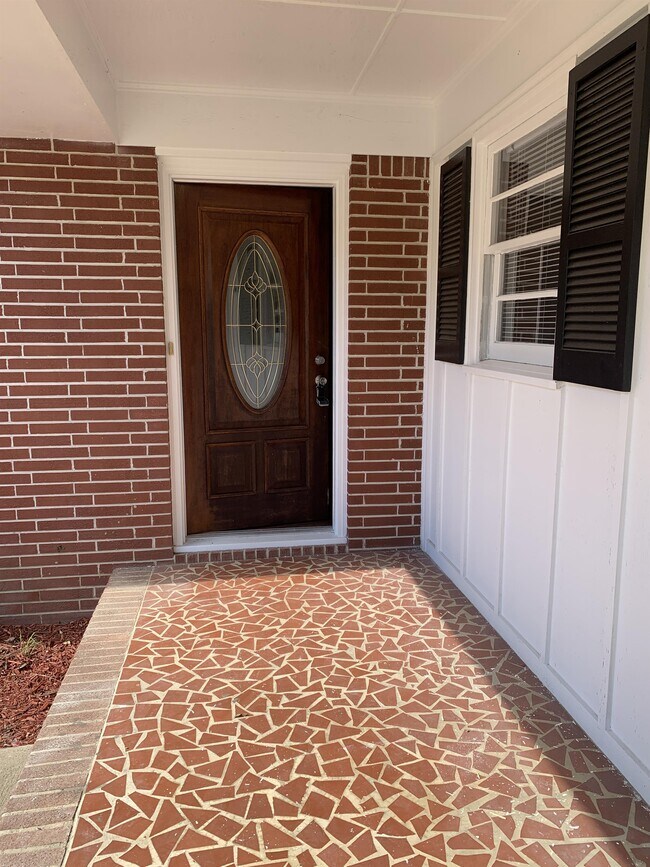 Foto del edificio - 247 Sherwood Dr