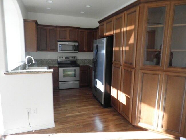 Foto del edificio - 362 Jan's Ct