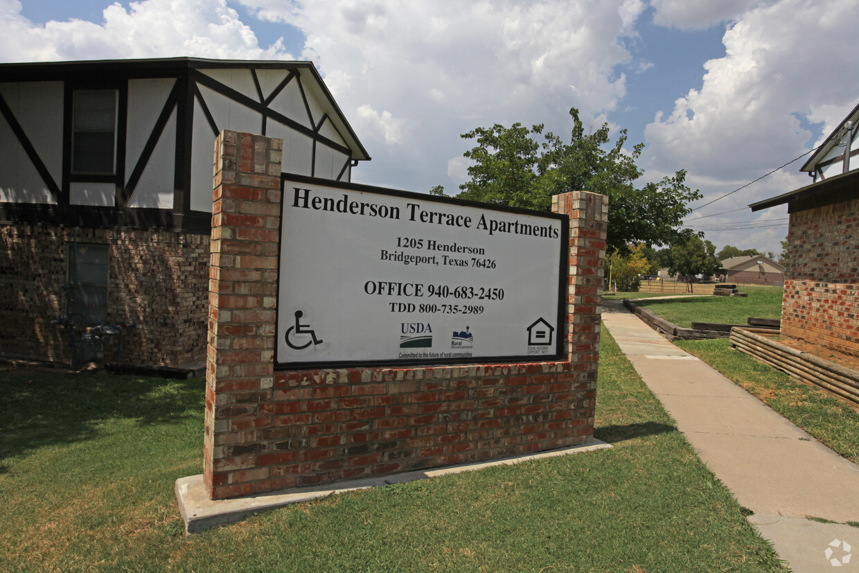 Foto del edificio - Henderson Terrace Apartments