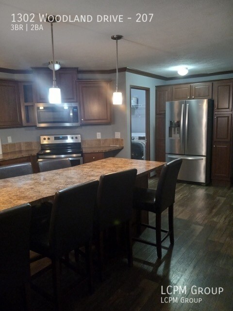 Foto principal - Top Of The Line Manufactured Home for Rent!!