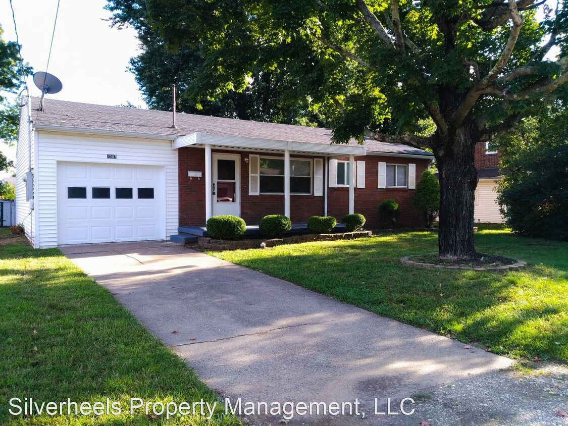 Primary Photo - 3 br, 2 bath House - 1587 Elizabeth Street