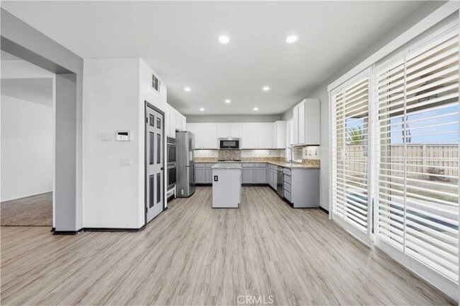 Building Photo - 34161 Camelina St