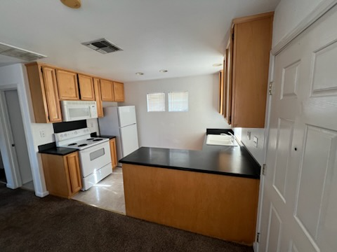 Foto del edificio - 9660 Glacier Creek Way
