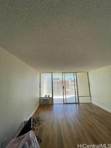 Building Photo - 445 Seaside Ave